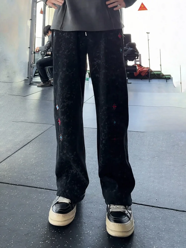 

Мужские спортивные брюки-джоггеры с вышивкой и подкладкой, прямой крой, дизайн Sensation Bend Knife Flar...