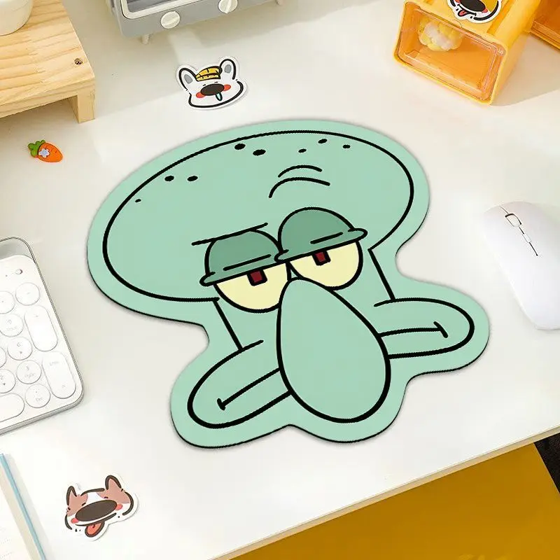 

Коврик для мыши SpongeBob и Squidward, милый офисный настольный коврик, подставка для запястья, противоскользящий игровой коврик для мыши, водонепроницаемый коврик для чашек, аниме, новинка 2026 года