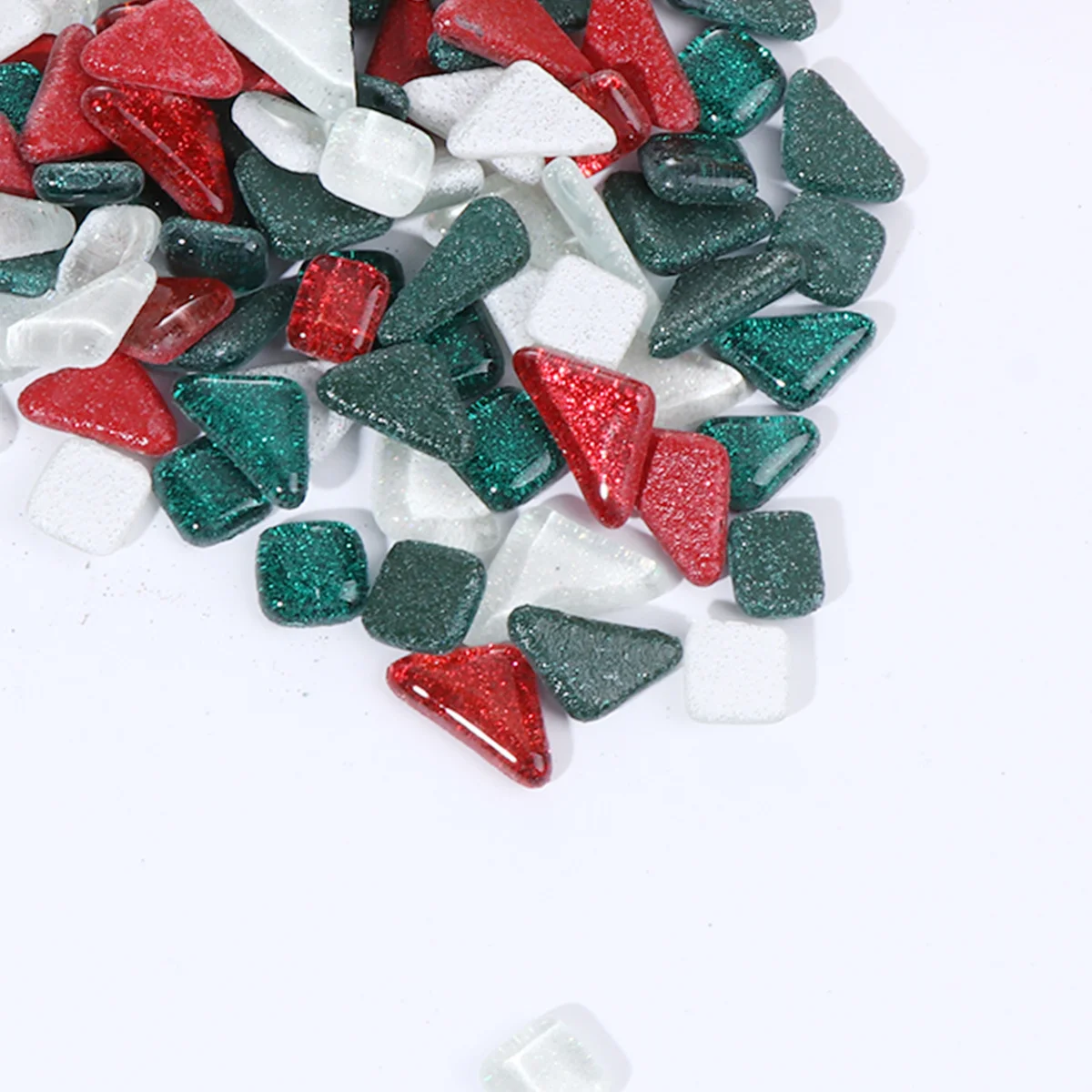 

500g DIY Crystal Glass Mosaic Stones Irregular Shape Durable Heat Resistant Handmade Decoration Red Green DIY Stone