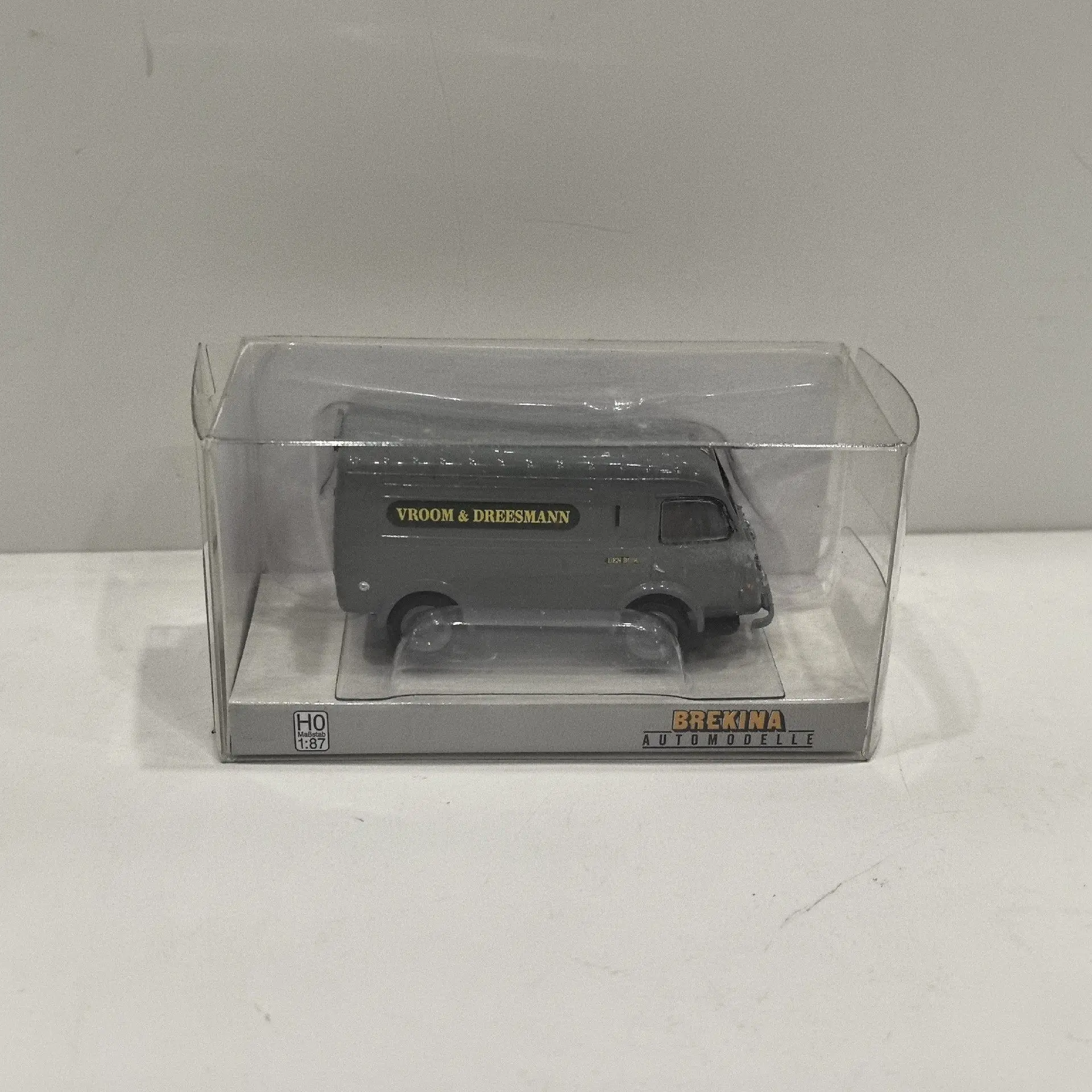 

Модель автомобиля BREKINA 1/87 Scale HO 1000 KG Vroom Minivan, пластиковая, масштаб 1:87