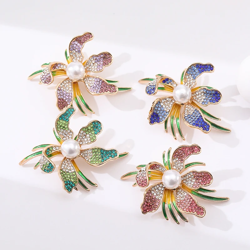 Rhinestone Flowers Brooches For Women Pearl New Plants Badge Pins Clothes Accessories