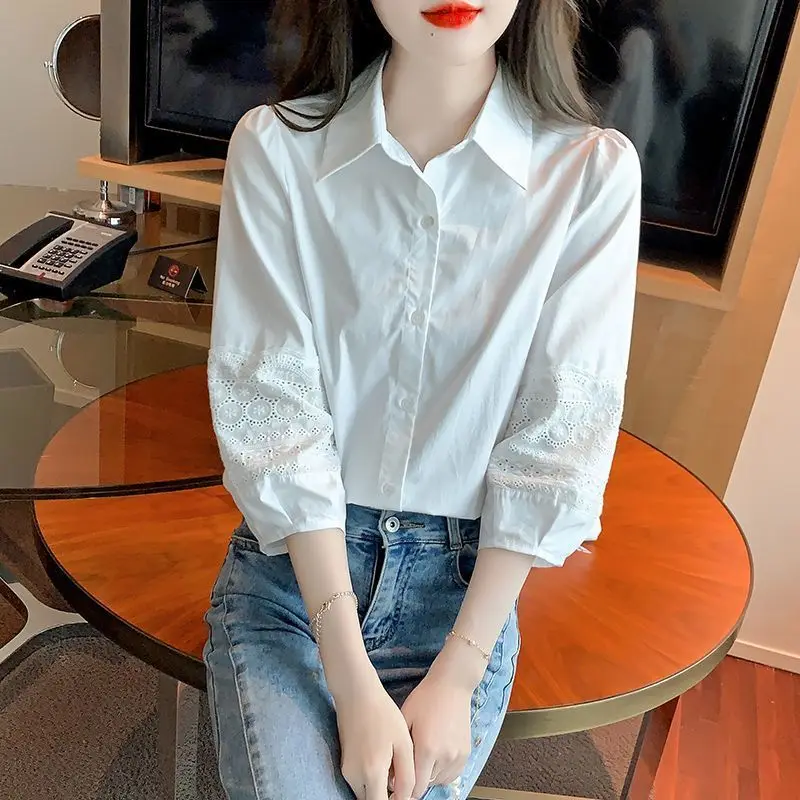 Elegant Solid Color Cotton Single-breasted Blouse Women Classic Three Quarter Hollow Out Lady Office Polo Collar Lady Shirt