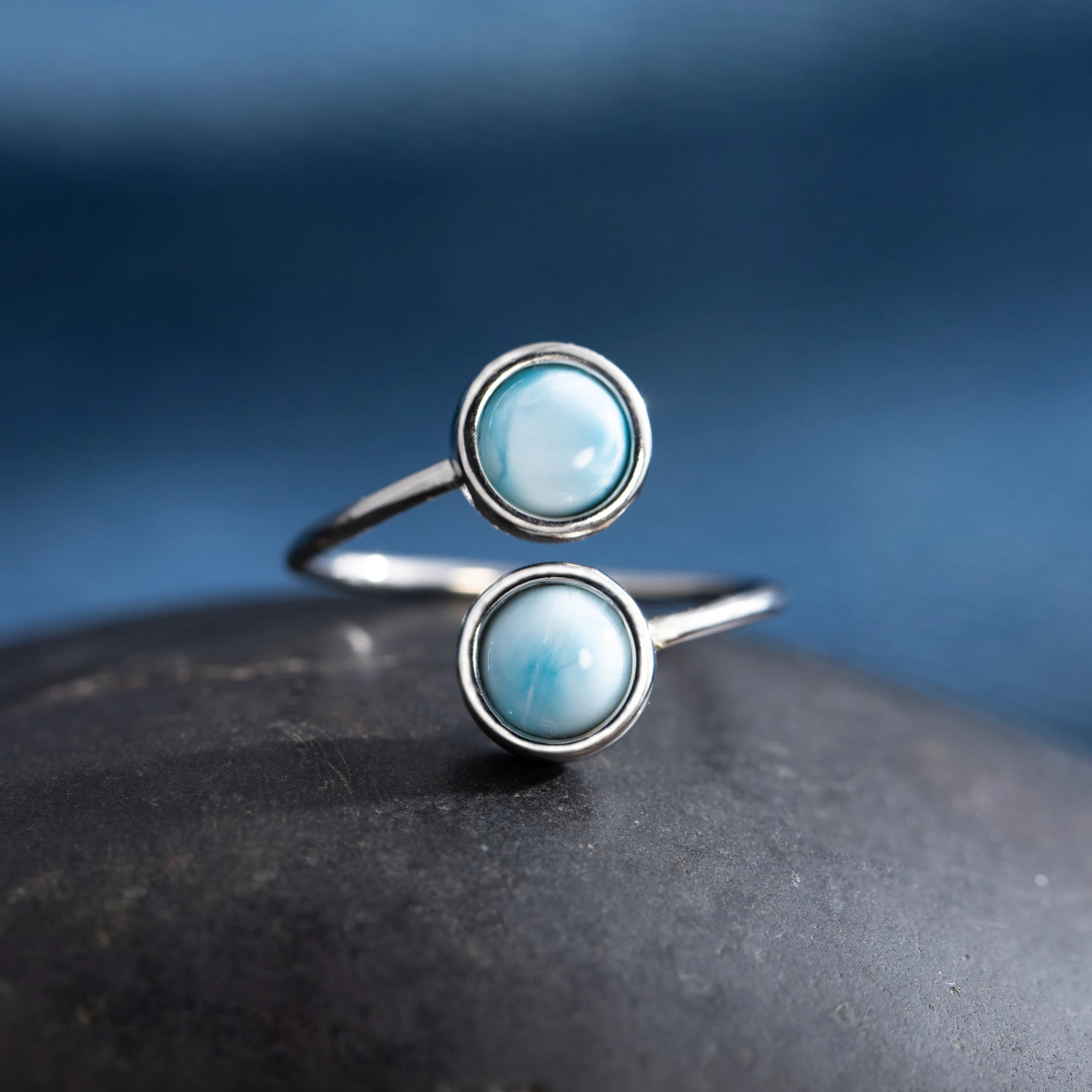 

Cocktail Round Shaped Larimar Double Stone Ring for Woman Adjustable Blue Gem Stone Engagement Jewelry Gifts Accessories