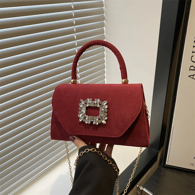 

Лето 2022, квадратная сумка со стразами, женская простая однотонная сумка через плечо, элегантная сумка через плечо с цепочкой, минималистичная рабочая сумка
