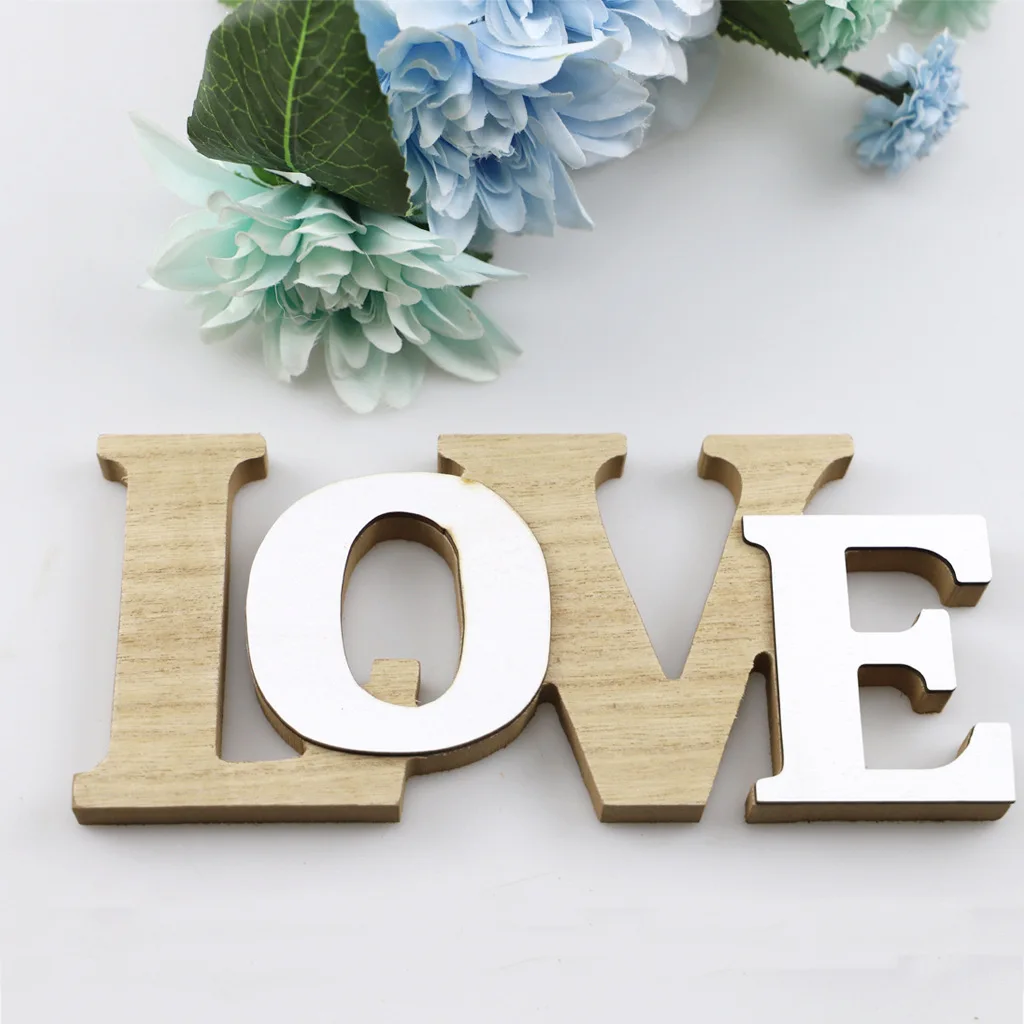 

LOVE Words Wood Decorative LOVE Signs Retro Wedding Desktop Cutout Table for Valentine Thanksgiving Handicraft Sweet Gift 1PC