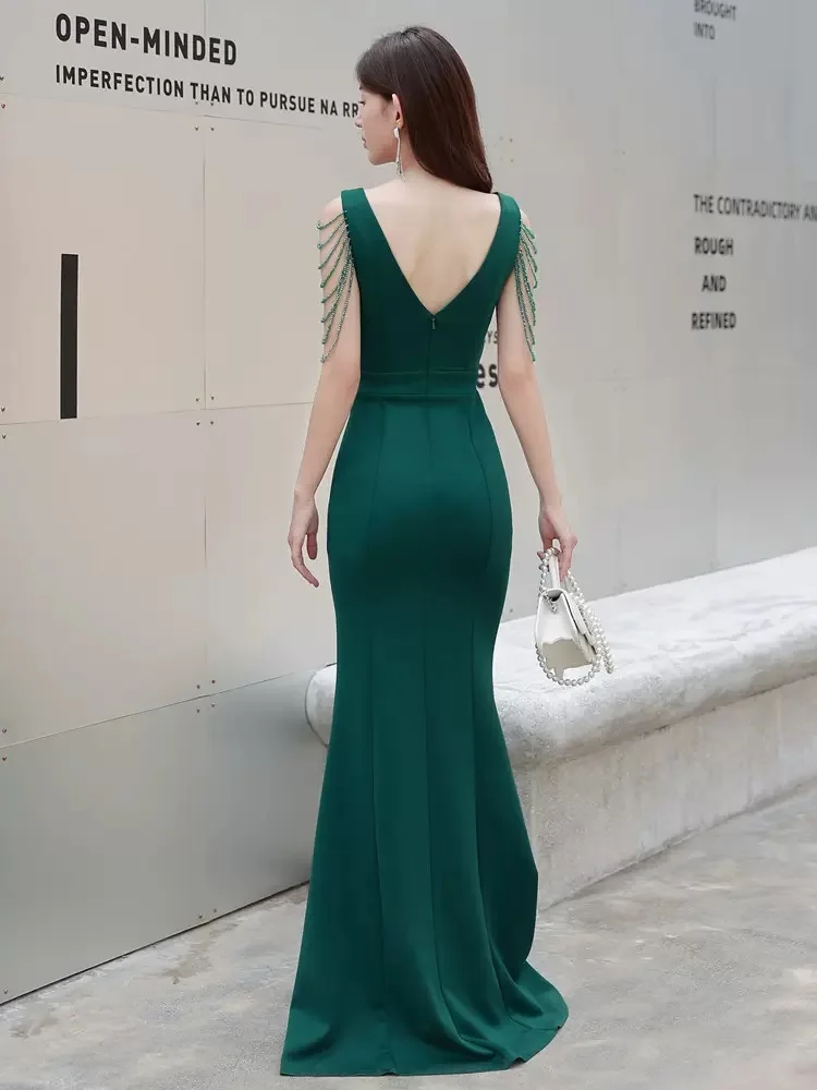 DSP Sexy Deep V Neck Prom Dresses 2023 Women\'s Emerald Green Soft Satin Formal Dress Evening Party Maxi Dress with Beads