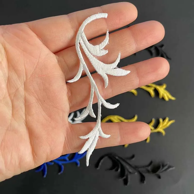 8 Stück = 4 Paare, Stoffblumen-Aufnäher zum Aufbügeln, Hirschgeweih-Stickerei-Applikation zum Aufbügeln, Dekoration für Kleidung, Kleider – Detail 7