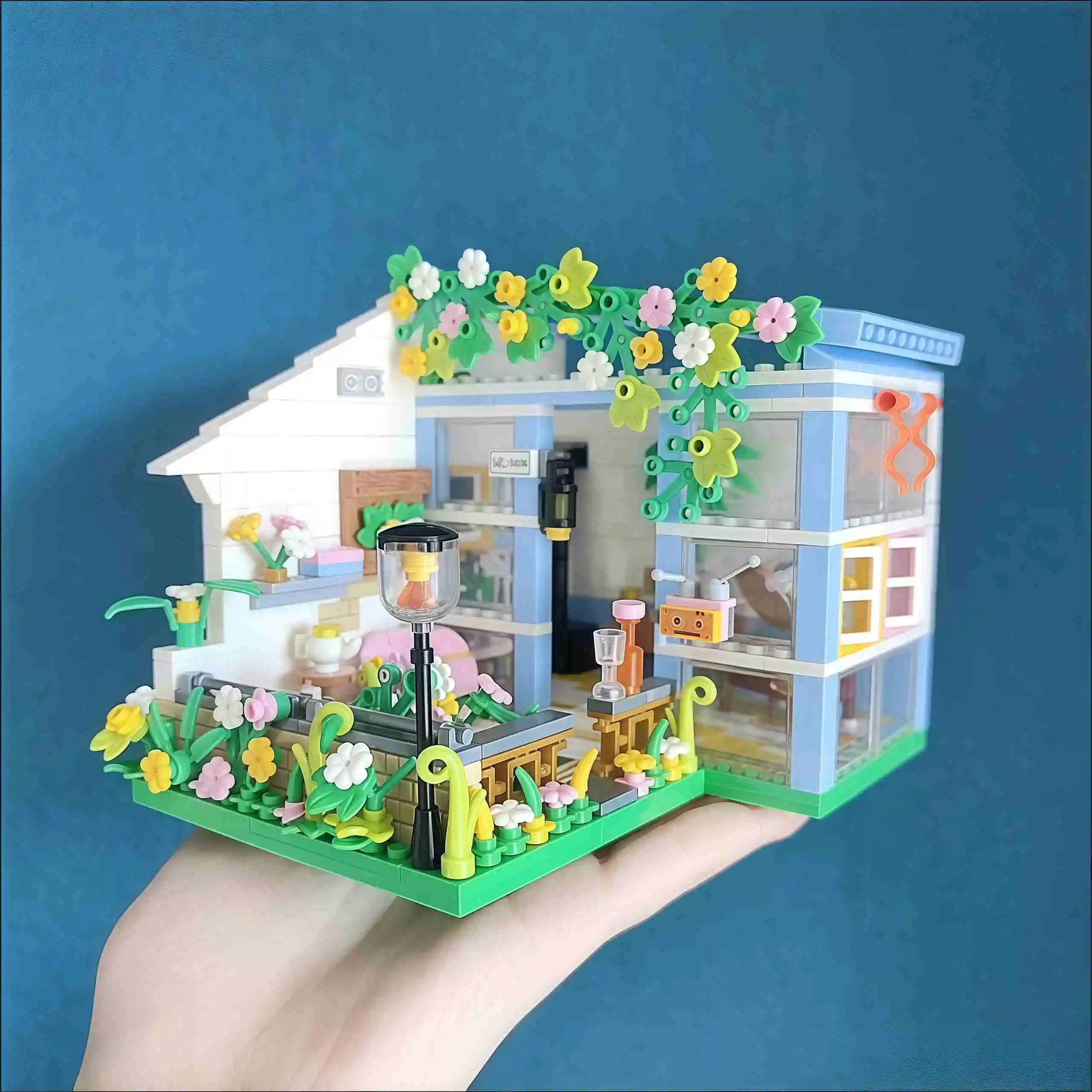 Serie di città delle fiabe Blocchi di costruzione Mini casa da giardino Modello creativo Giocattoli educativi per ragazze e ragazzi Regalo di festa