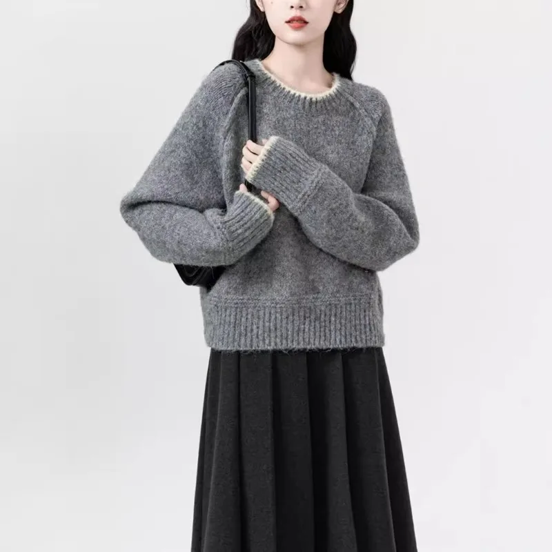 

Round Neck Contrasting Color Pullover Knitted Sweater for Women in Autumn and Winter 2025 New Design Long Sleeved Sweater Top