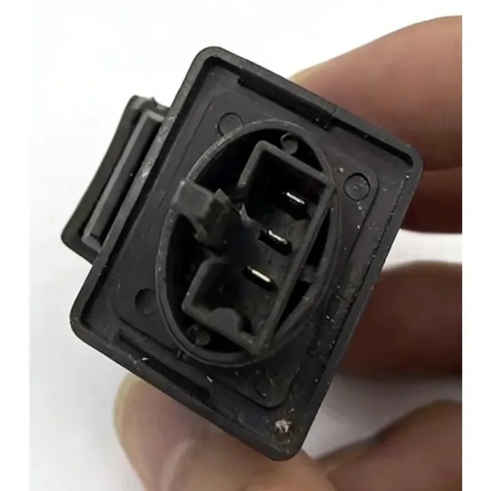 For Honda CBR400R CBR500R 600RR 650R 1000RR F4 F5 Turn Signal Flasher Motorcycle Parts
