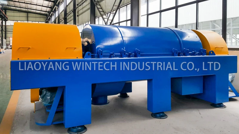 Centrifuga decanter per macchina per la disidratazione dei fanghi a spirale continua orizzontale a prezzo di fabbrica WL-550