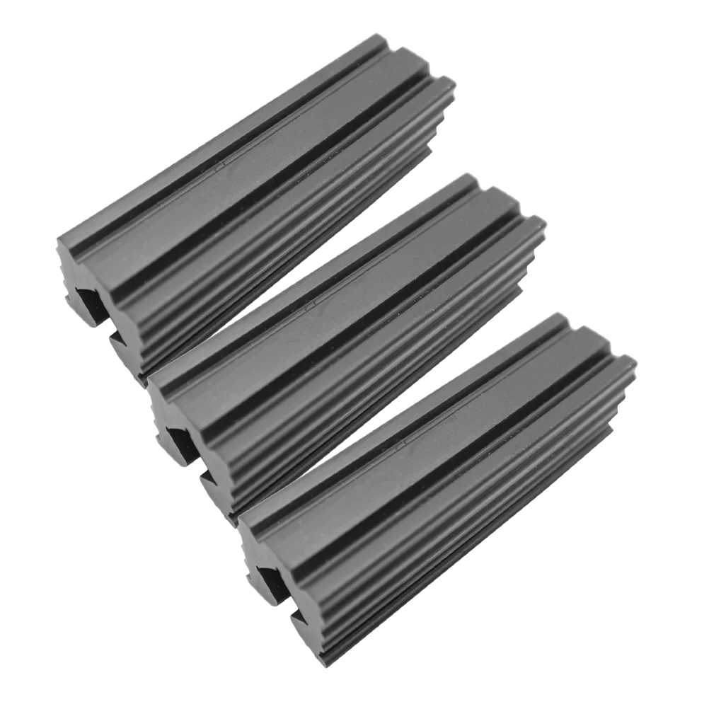 

3Pcs Rubber Vise Clamp Golf Grip Vice Clamp Golf Club Shaft Protector Repair Reshaft Tool Practical Grip Replacement Kit