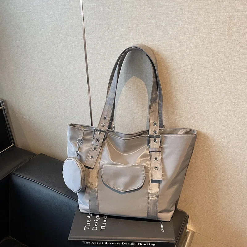 

New Fashion Women's Shoulder Tote - Casual Versatile, Large Capacity Popular Handbag