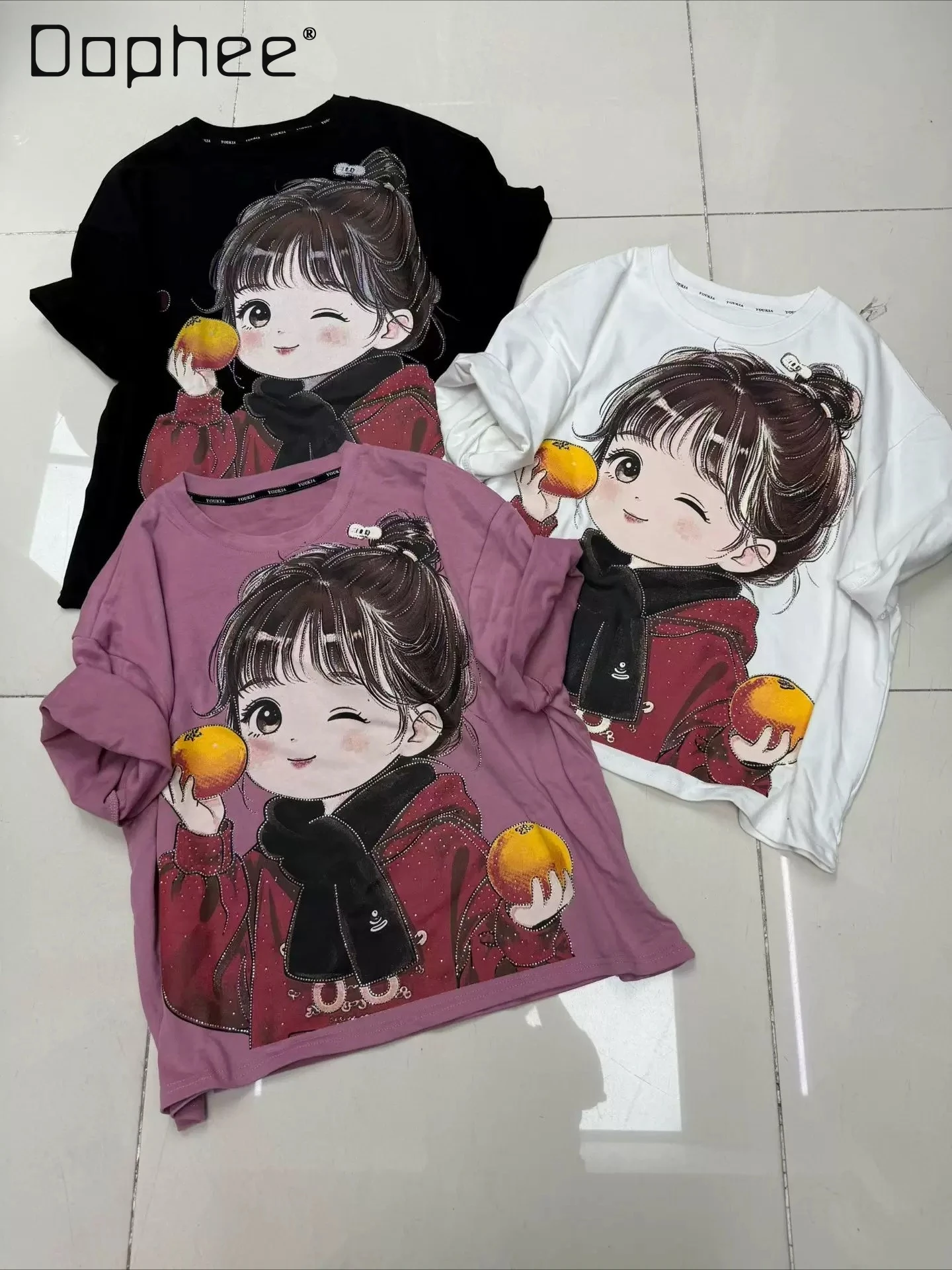 

Rhinestone Cartoon Girl Print Cotton Short Sleeve T-Shirt Women European Style Loose Casual Style Top 2025 Autumn Winter