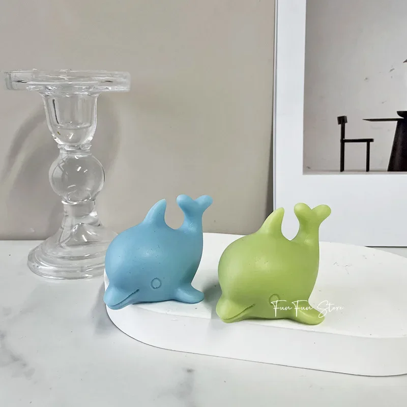 3D Cute Little Dolphin Scented Candle Silicone Mold Cute Cartoon Animal Dolphin Mousse Cake Ice Cream Plaster Drop Glue Mold