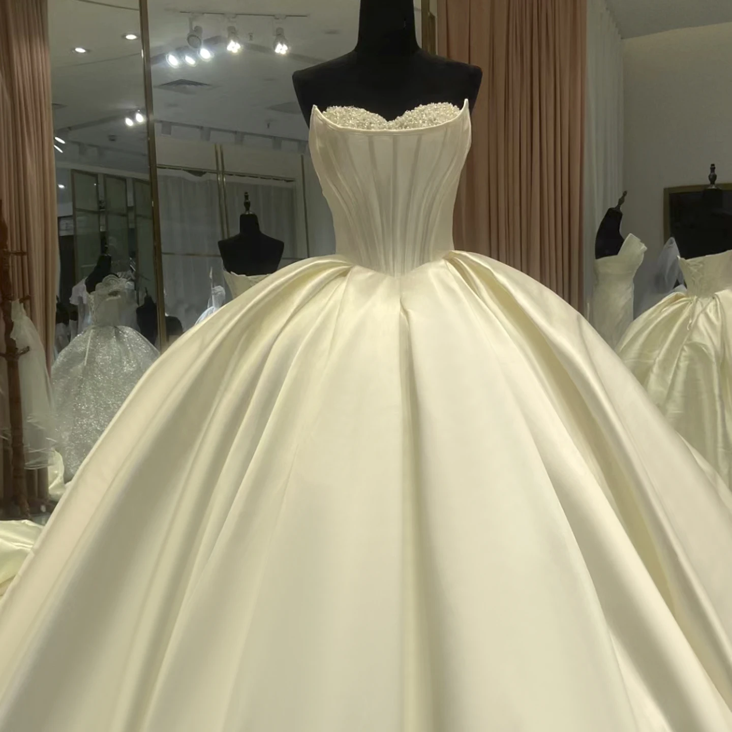 

Sharon Said Luxury Pearls Sweetheart Ball Gown Off White Satin Wedding Dresses Corset Princess Bride Dress RS025 Customized