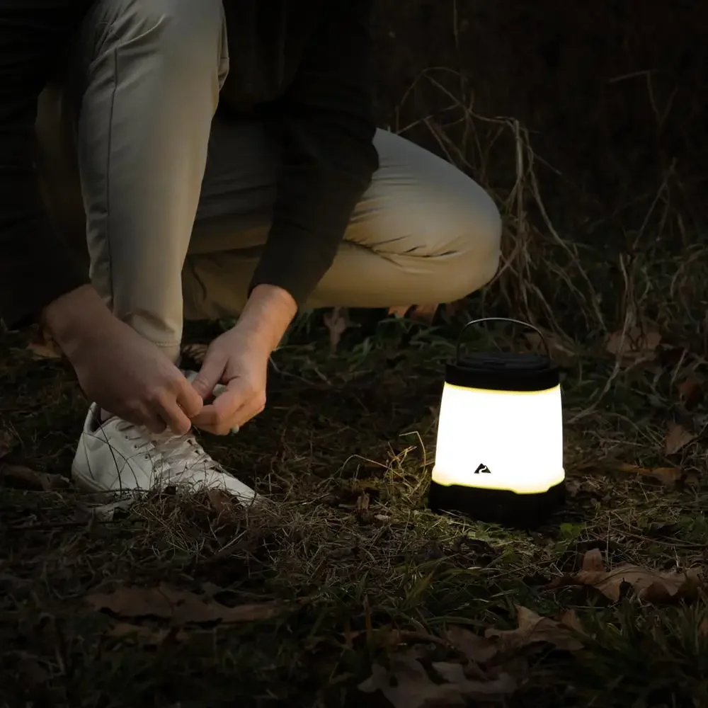 Lanterna recarregável ao ar livre com Qi Wireless Charger Pad, 2000 Lumen, USB-C Cabo, construção durável, modos altos e baixos