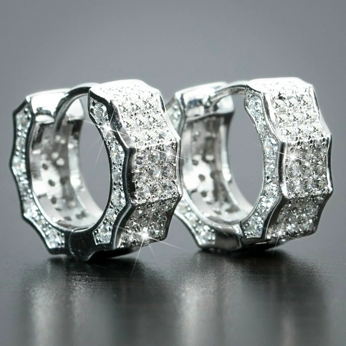 Vintage Hip Hop Round Hoop Earrings for Men Crystal Cubic Zirconia Fashion Versatile Male Jewelry Trend Circle Earring Gift