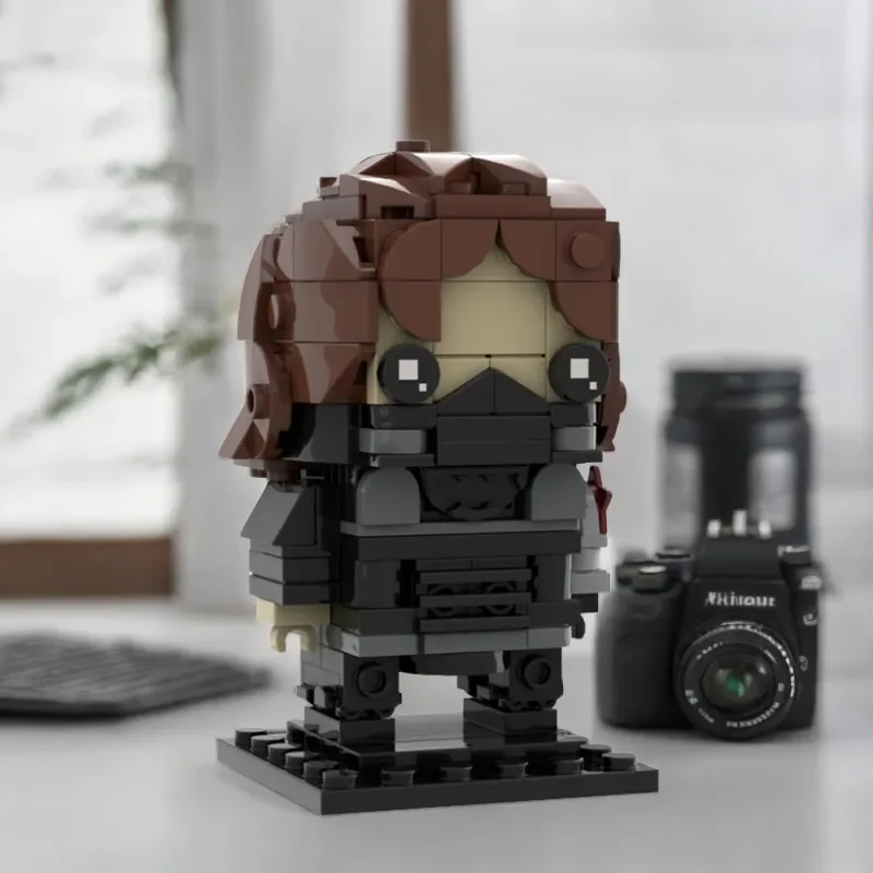

MOC Winter Soldier Bucky Barnes Brickheadz – 211-Piece Custom Hero Model Building Blocks For Education & Birthday DIY Toys Gift
