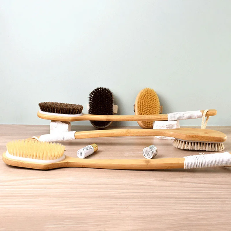 Duschbürste mit weichen und steifen Borsten, Körperpeeling mit langem Griff und Rückenschrubber für nasses oder trockenes Bürsten – Detail 6