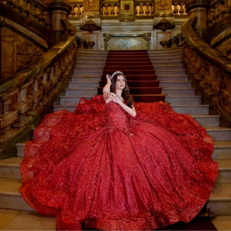 Shiny Red Quinceanera Dress Lace layering off-shoulder glitter decal vestidos de 15 Quinceanera ﻿Customized