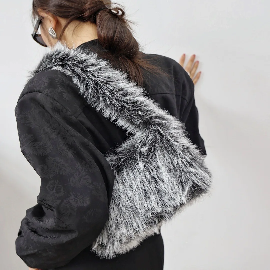 Autumn Winter Plush Handbag Small Square Shoulder Bag Faux Fur Single Shoulder Bag Accessory