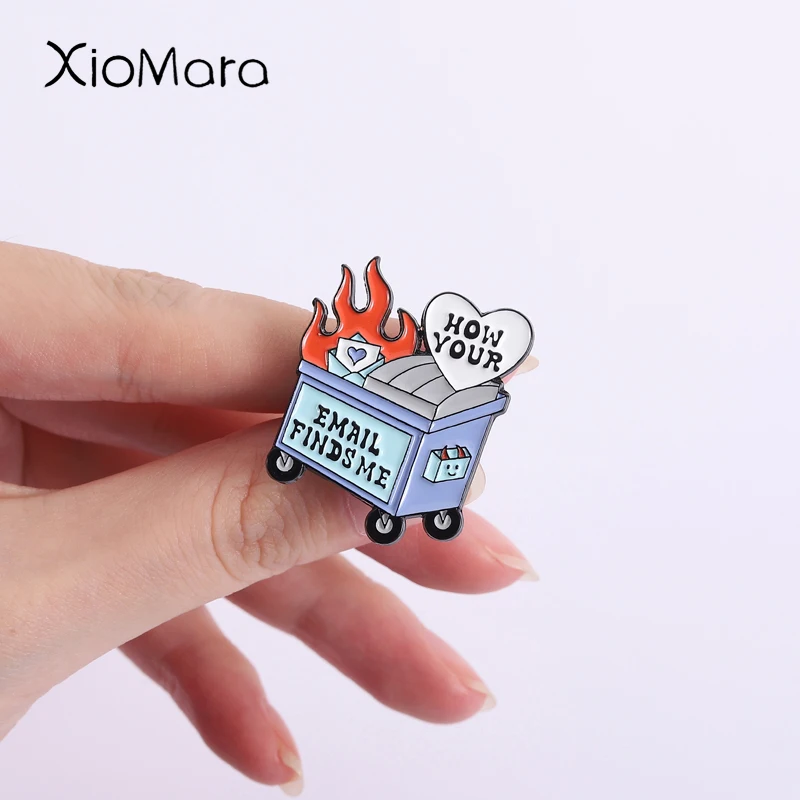 Schrulliger Humor Emaille Pins Flame-Throwing Opinion E-Mail Mülleimer Metall Broschen Mode Revers Abzeichen Rucksack Kleidung Schmuck Geschenk