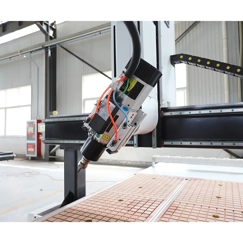 1325 4-axis CNC woodworking milling machine with 180-degree rotation spindle for ATC wood cylindrical workpiece 3D modeling