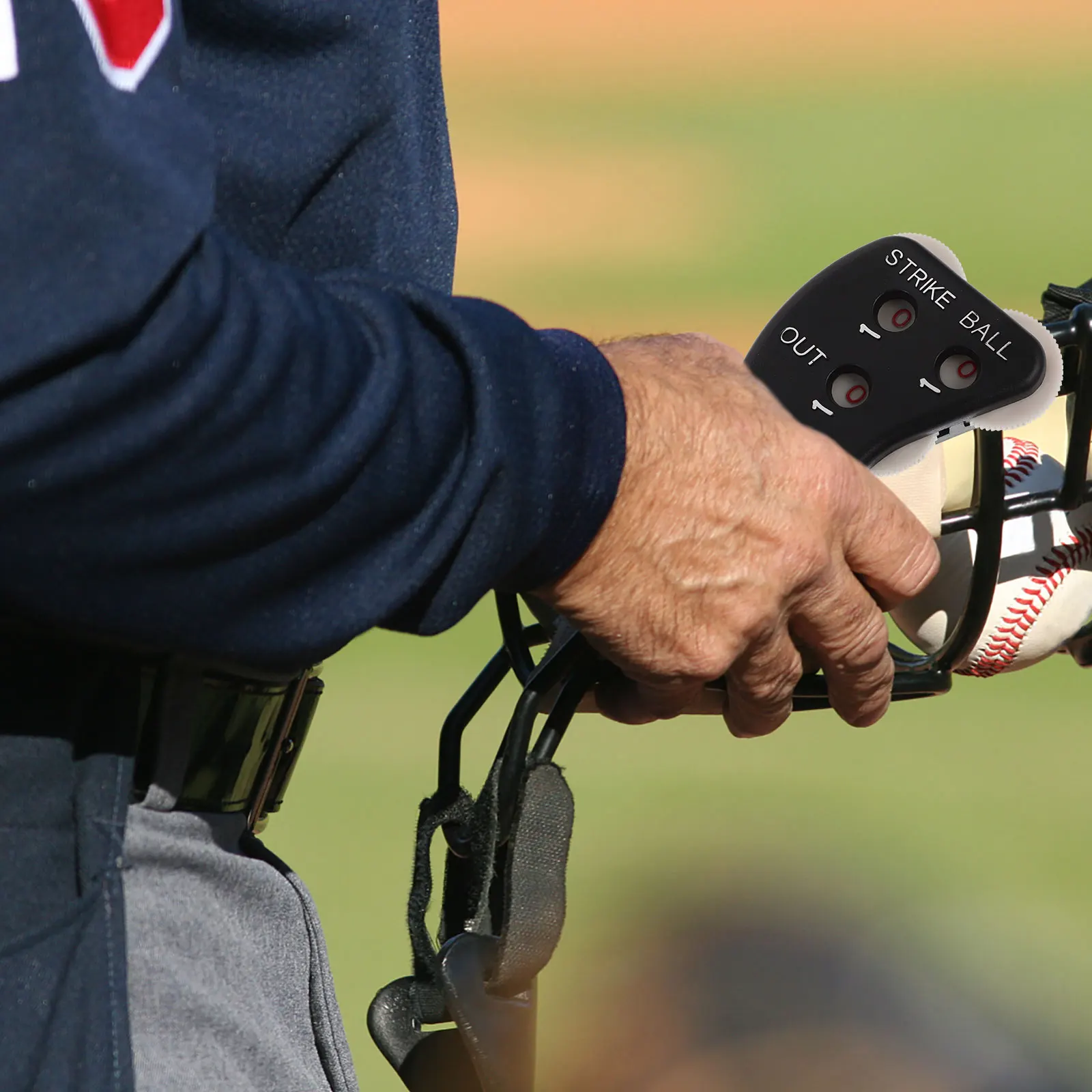 

2Pcs Baseball Counter Clicker Lightweight Portable Umpire Gear Game Scoring Device Handheld Baseball Score Counter