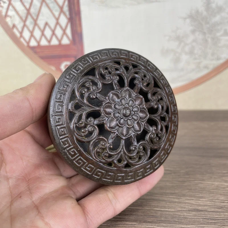 Xuan De Incense Burner Sandalwood Coil Incense Burner Home Indoor Aromatherapy Burner Ornament Hollow Flower Cover Incense Burne