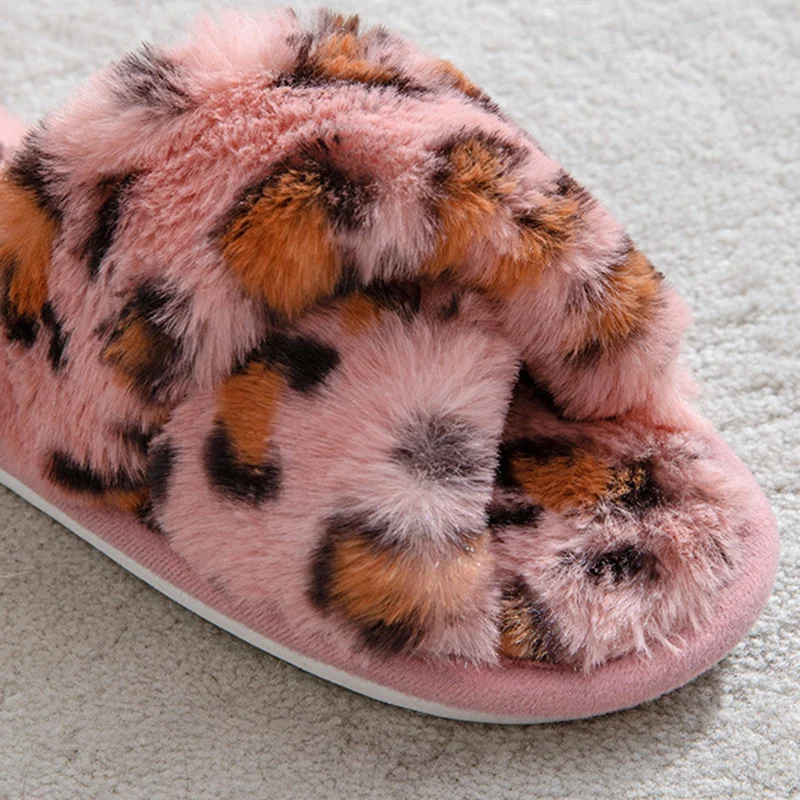 موضة ليوبارد طباعة نِعال من الفراء النساء الخريف الشتاء أفخم شبشب منزل دافئ امرأة رقيق فو الفراء المفتوحة تو الشرائح الداخلية