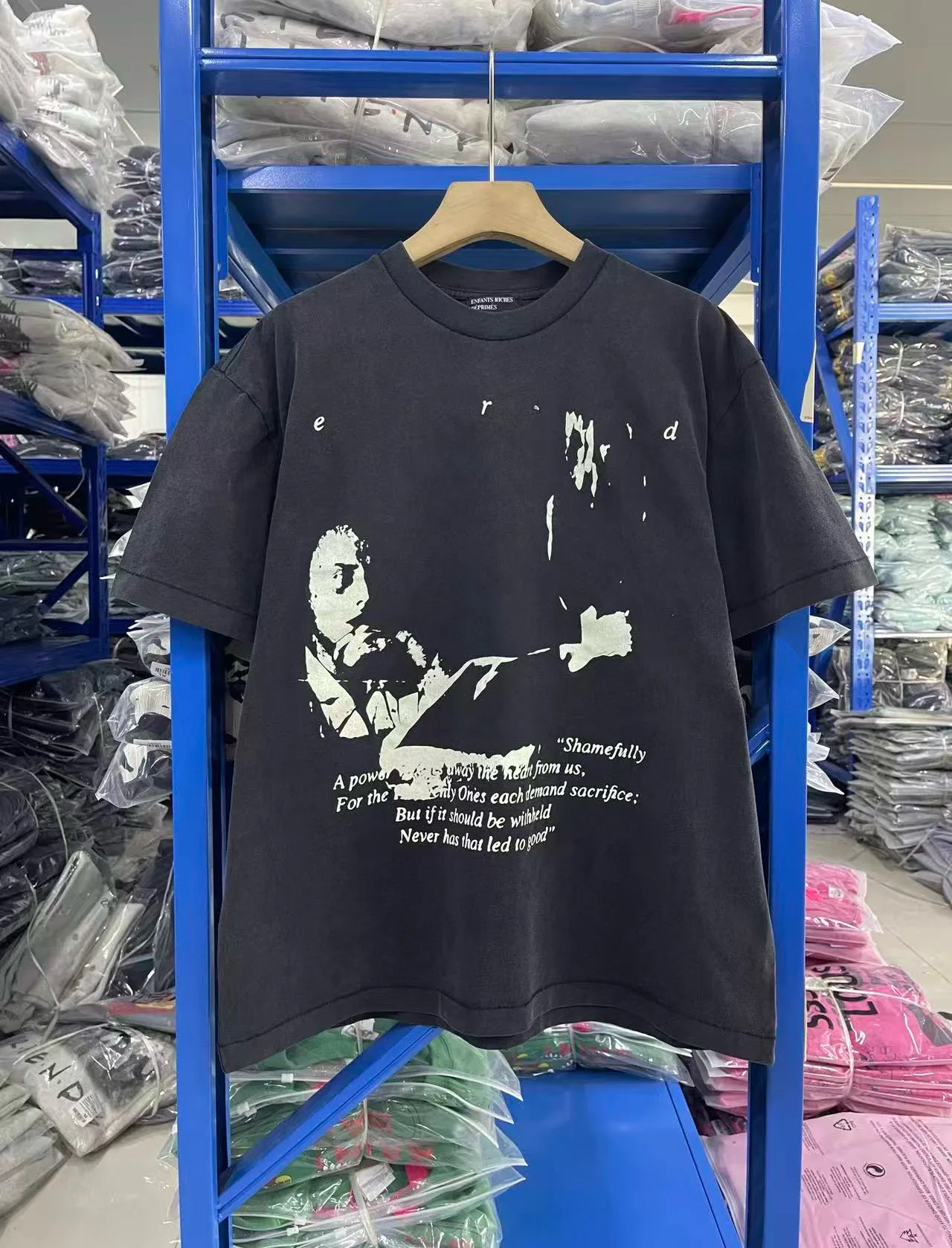 

Vintage Waed Distred round Ne ort Sve T-irt Depred Rich Second Generation Retro Portrait Print Casual Tee