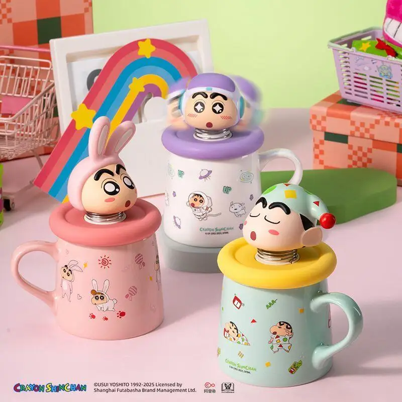 

Cute Cartoon Kawaii Crayon Shin-chan Ceramic Mug with Lid for Home Office Milk Coffee Drinking Water Cup