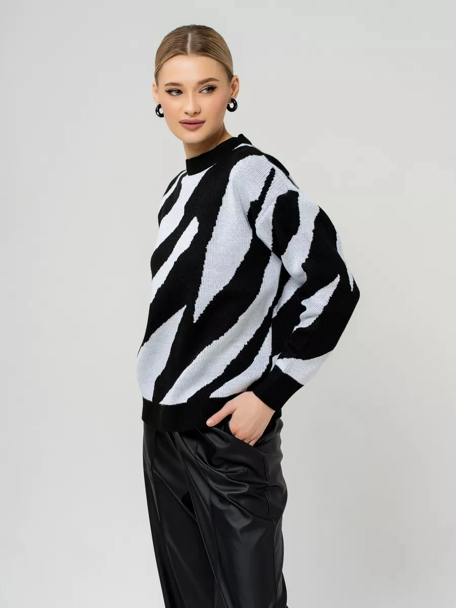 Women's Print Striped Cartoon Casual Zebra Print Sweater Y2K Oversized Striped Loose Long Sleeve Sweater