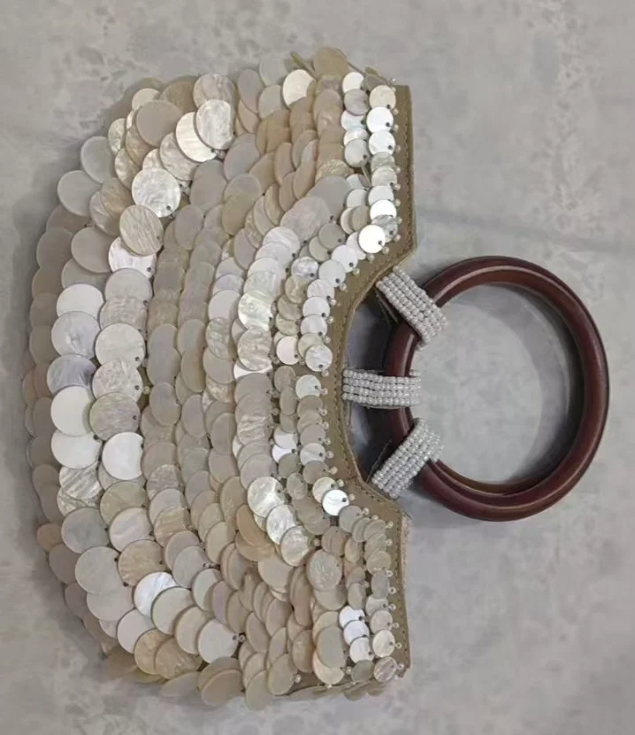 Elegant Handmade Natural Shell Handbag for Women - Sophisticated Small Unique Bag for Spring And Summer Collection