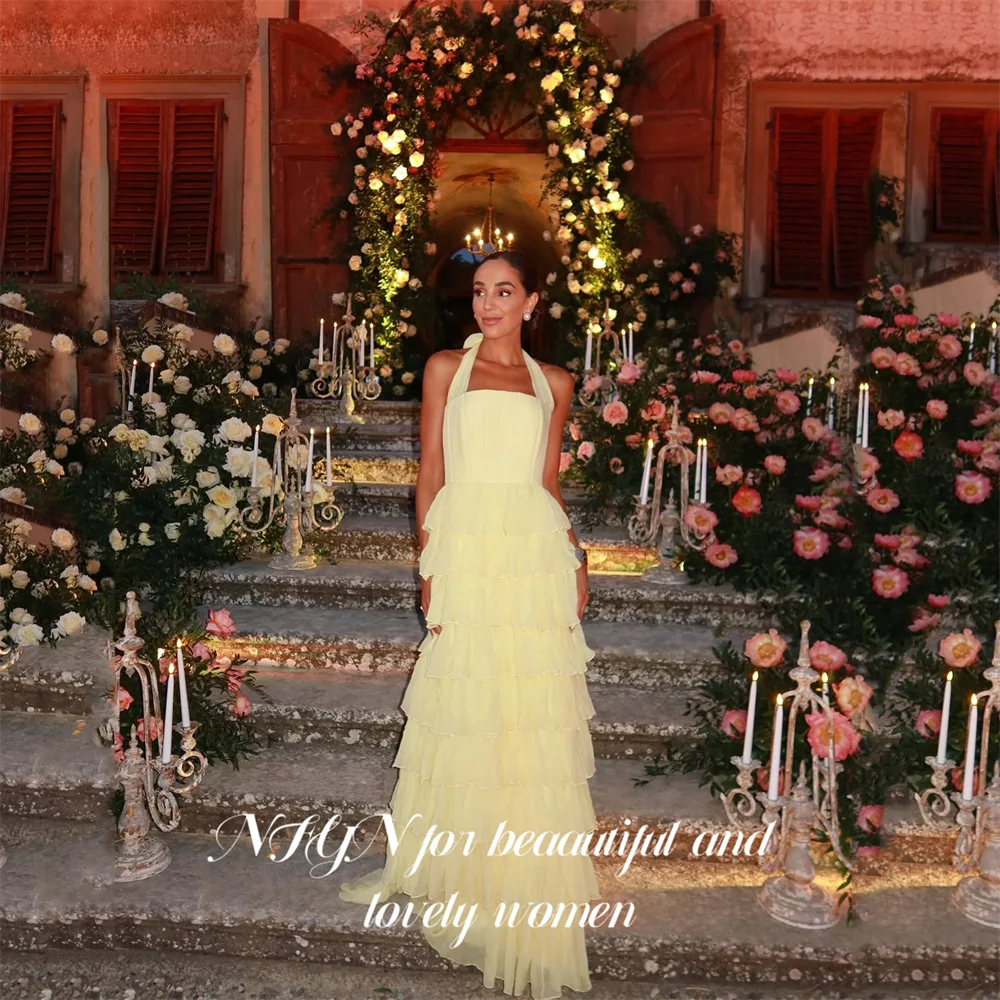 

NFYN Lemon Yellow Evening Gown Halter Neck Tiered Prom Dress Chiffon Wedding Dress with Buttoned Back robes de soirée Customized