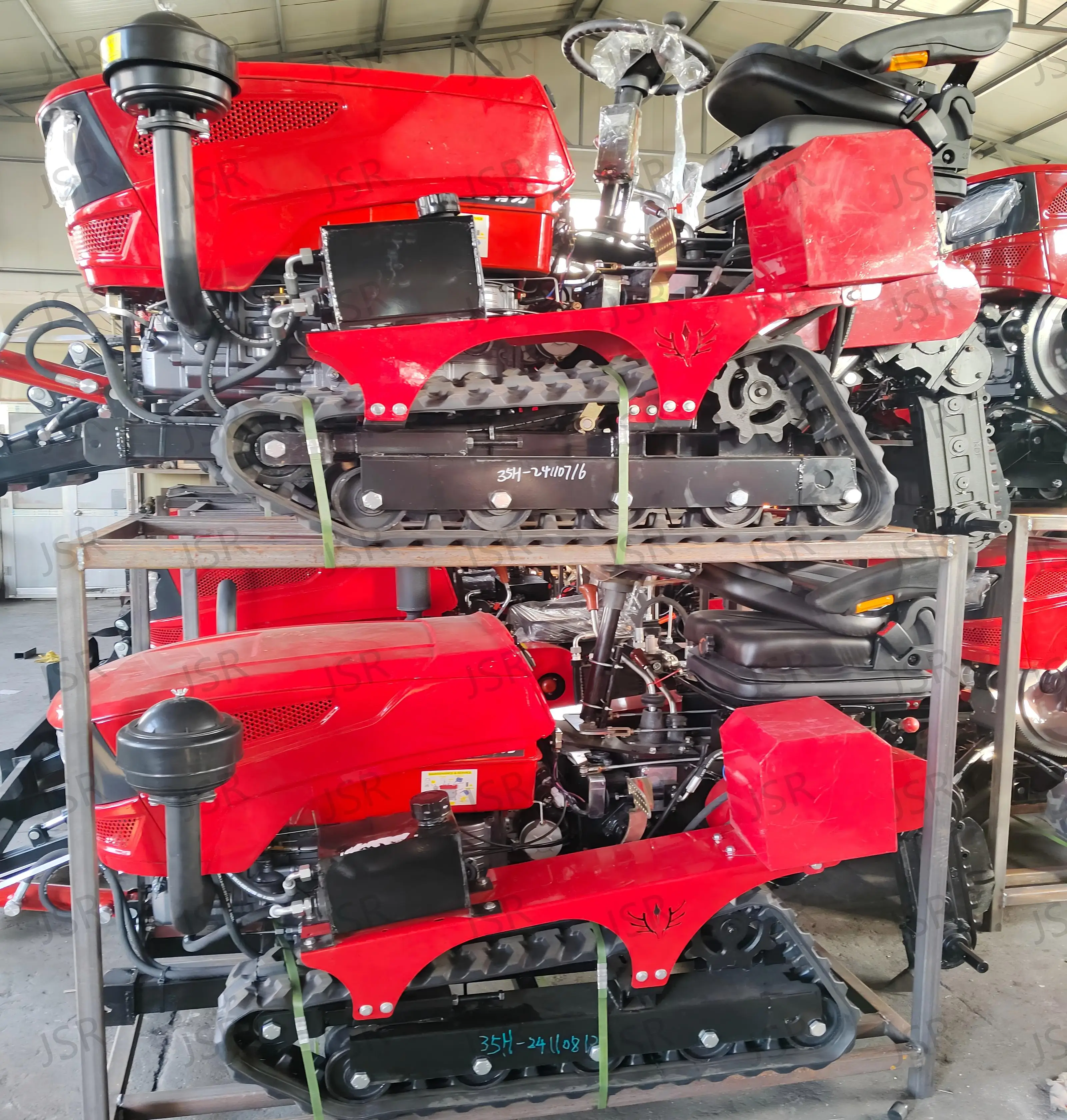 High-Performance Crawler Tractor Ideal for Complex Terrain Agricultural Operations