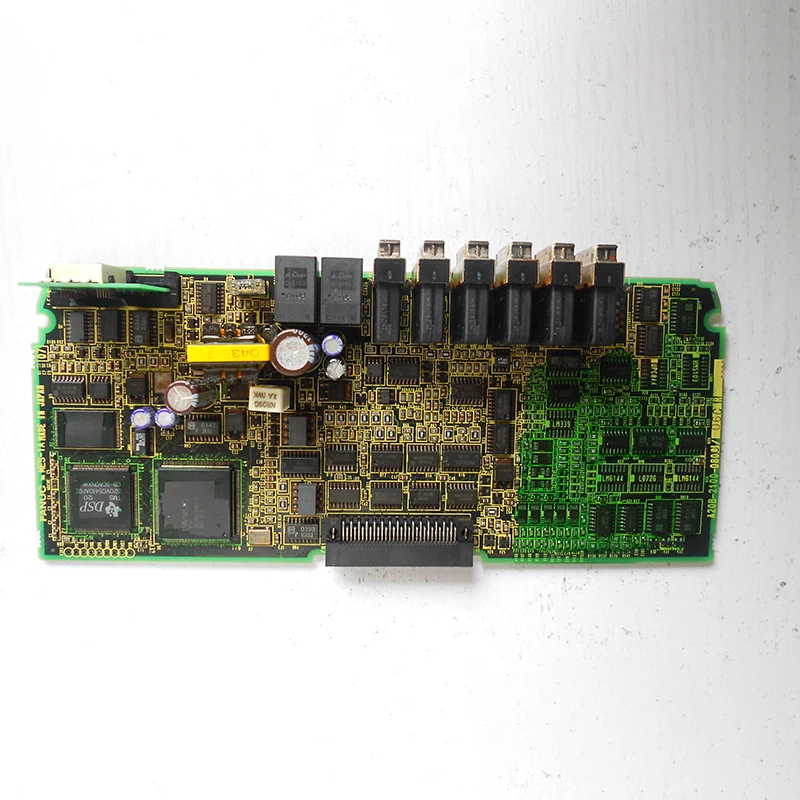 Circuit imprimé de commande d'amplificateur servo A20B-2100-0800