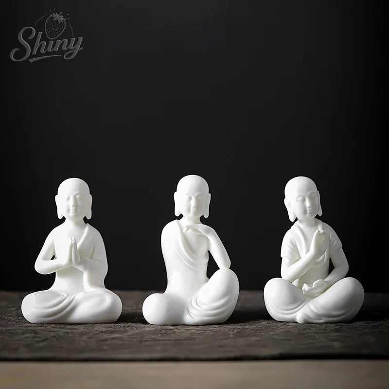 

White Porcelain Small Monk Zen Home Living Room Figure Small Shamisen Tea Pet Pokou Shelf Decorations Ceramic Ornaments