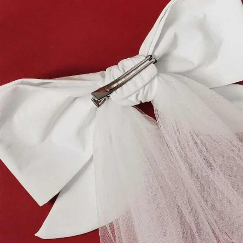 Romantic and Elegant Wedding White Veil Double Layer White Veil Bowtie Bridal Hair Clip Bowtie Fairy Bridal Veil