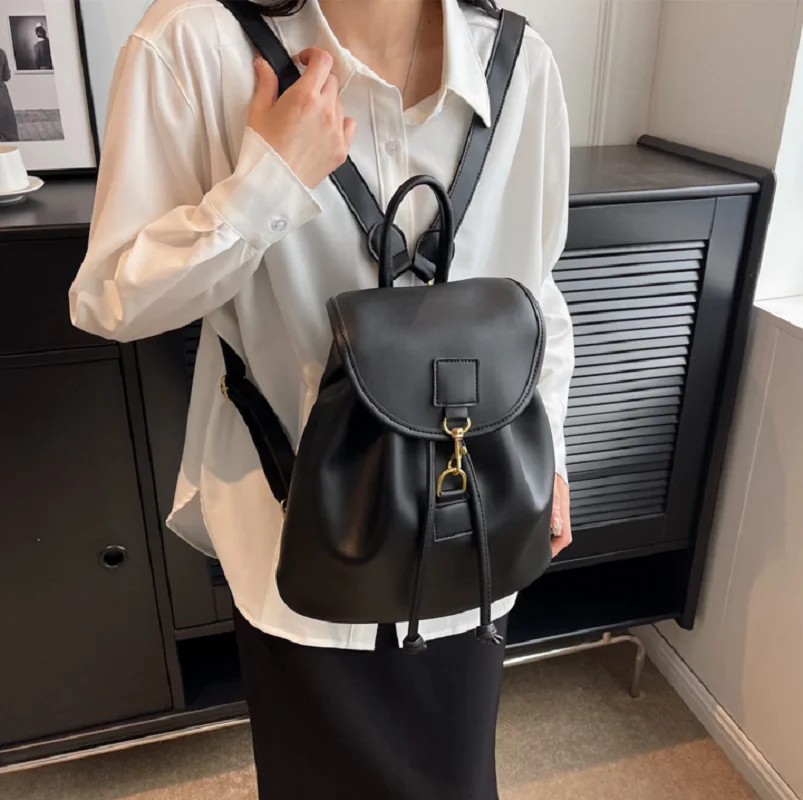 

2025 Korean New Fashion High Quality Soft Leather Travel Backpacks Women's Casual Large Capacity Shoulder Bags Crossbody Bagpack