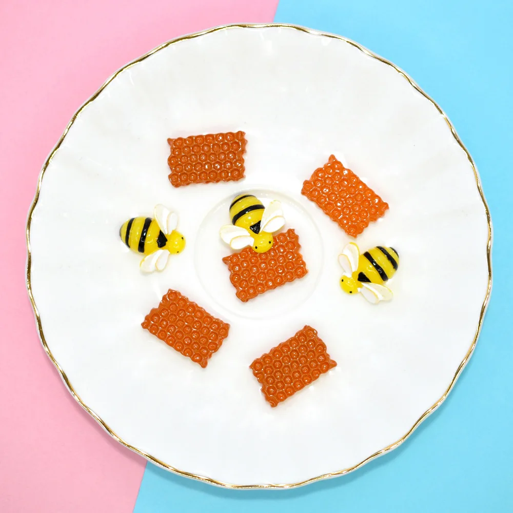 10pcs Resin Mini Kawaii Bees Honey Flatback Cabochon Miniatures Accessories Scrapbook Materials Charms Diy Crafts Embellishment