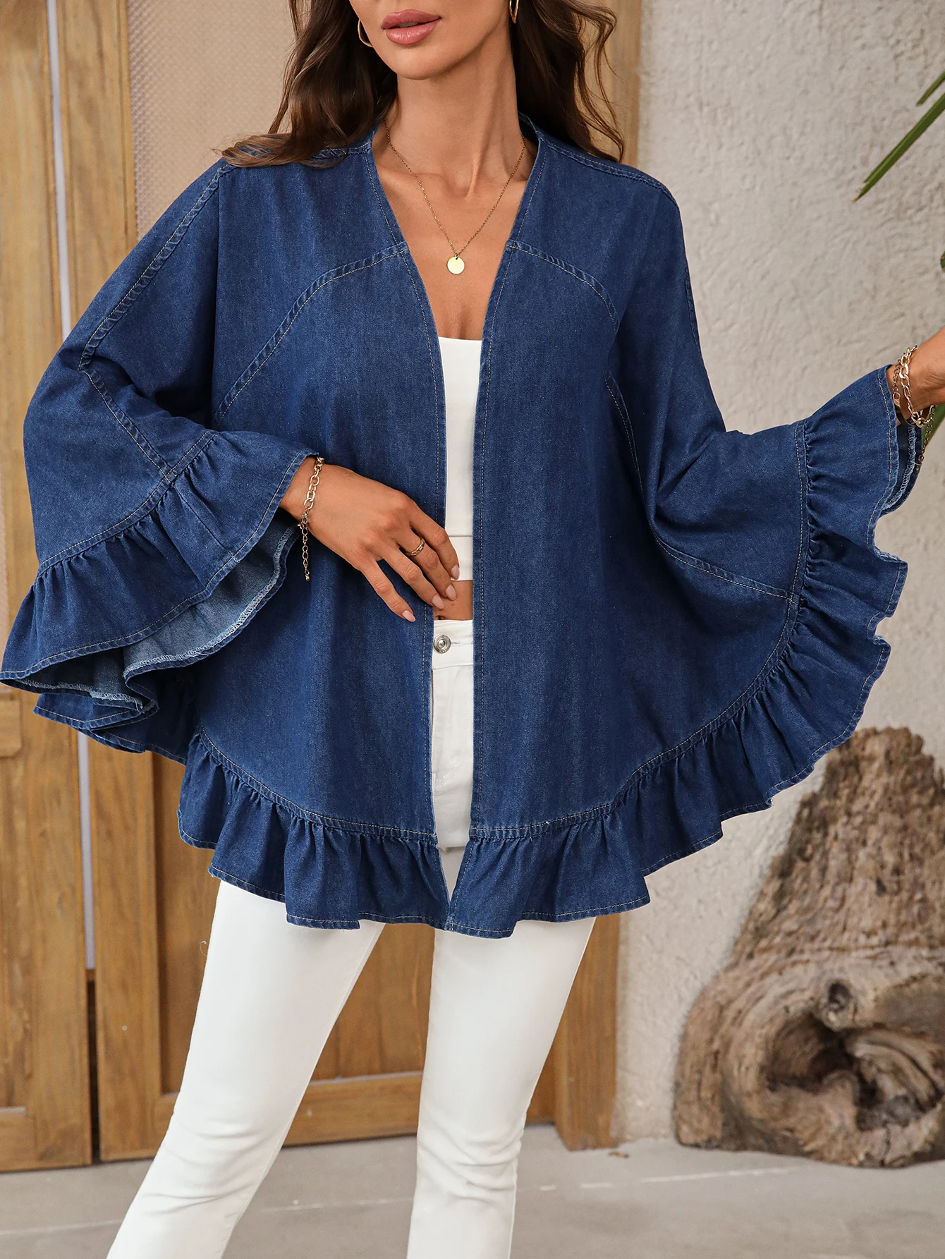 معطف سترة فضفاض للنساء من قماش الدنيم المكشكش باللون الأزرق الداكن