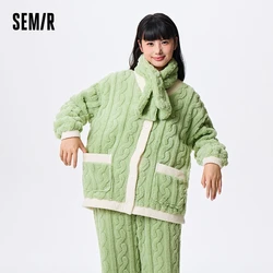 Semir Pajams Women Soft Warm Loose Can be Worn Outside Long-sleeved Trousers Fleece Suit with Scarf