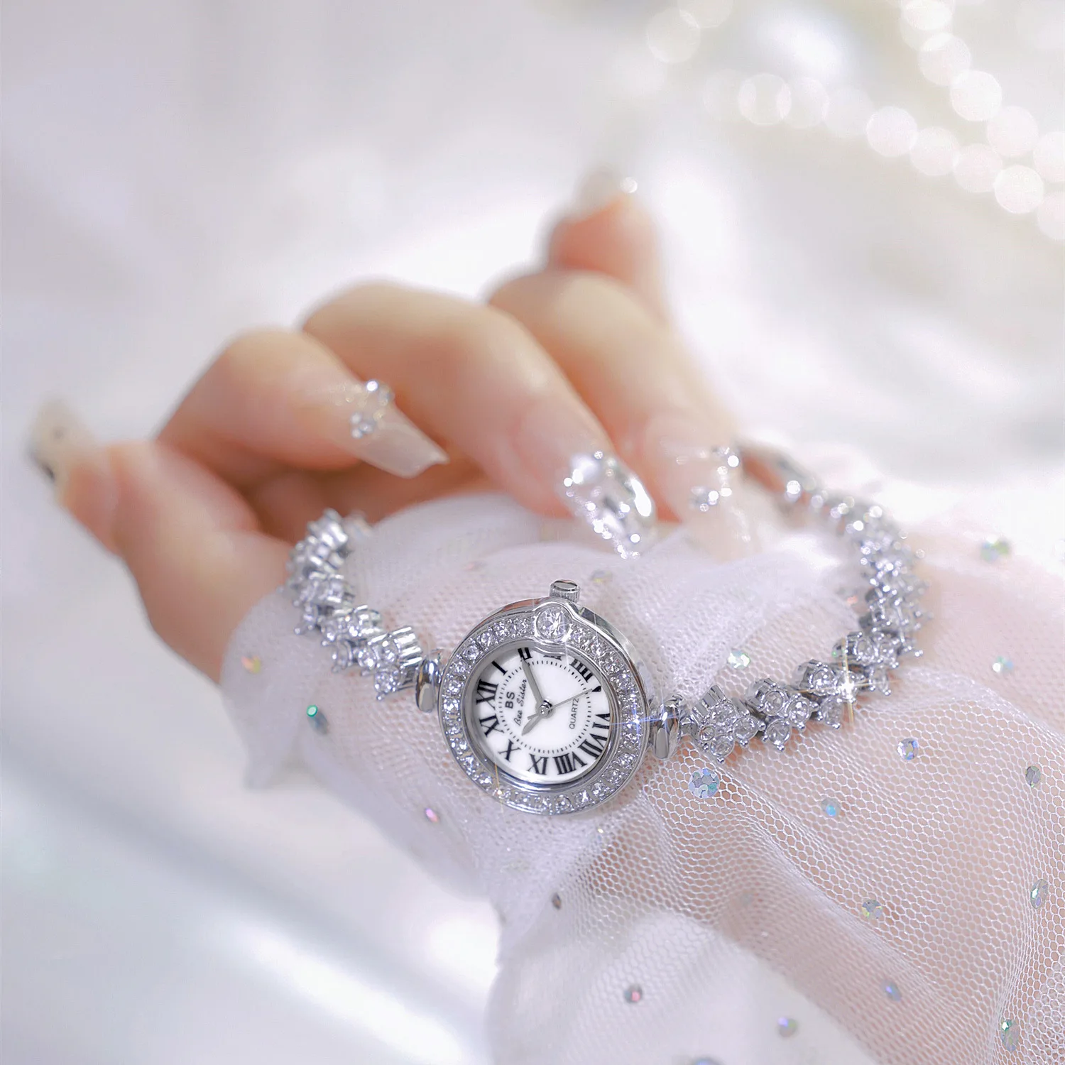 

UTHAI W0023 модный браслет женские часы легкие роскошные кварцевые часы с инкрустацией бриллиантами легкие роскошные часы подарок, часы для женщин ﻿