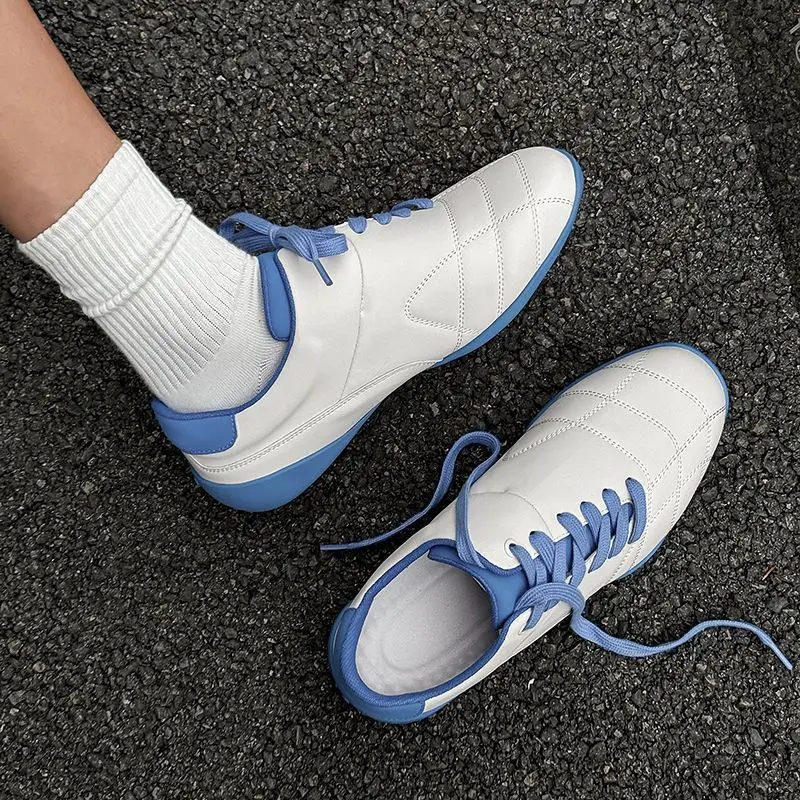 

New Luxury Taekwondo Shoes for Mens Womens Lace Up Non-Slip Couples Martial Arts Sneakers Comfortable Gym Training Shoe Unisex