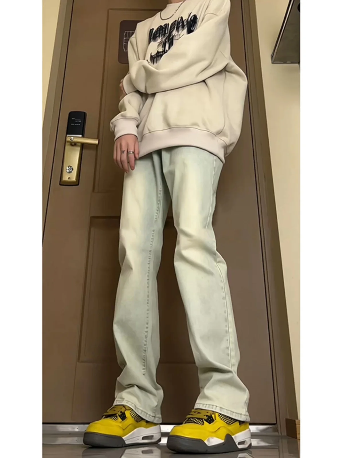 

Teenage Boys Autumn Winter Denim Jeans Yellow Mud Fce Lined High Street Micro Flared Pants Youth Faion Straight Leg Jeans