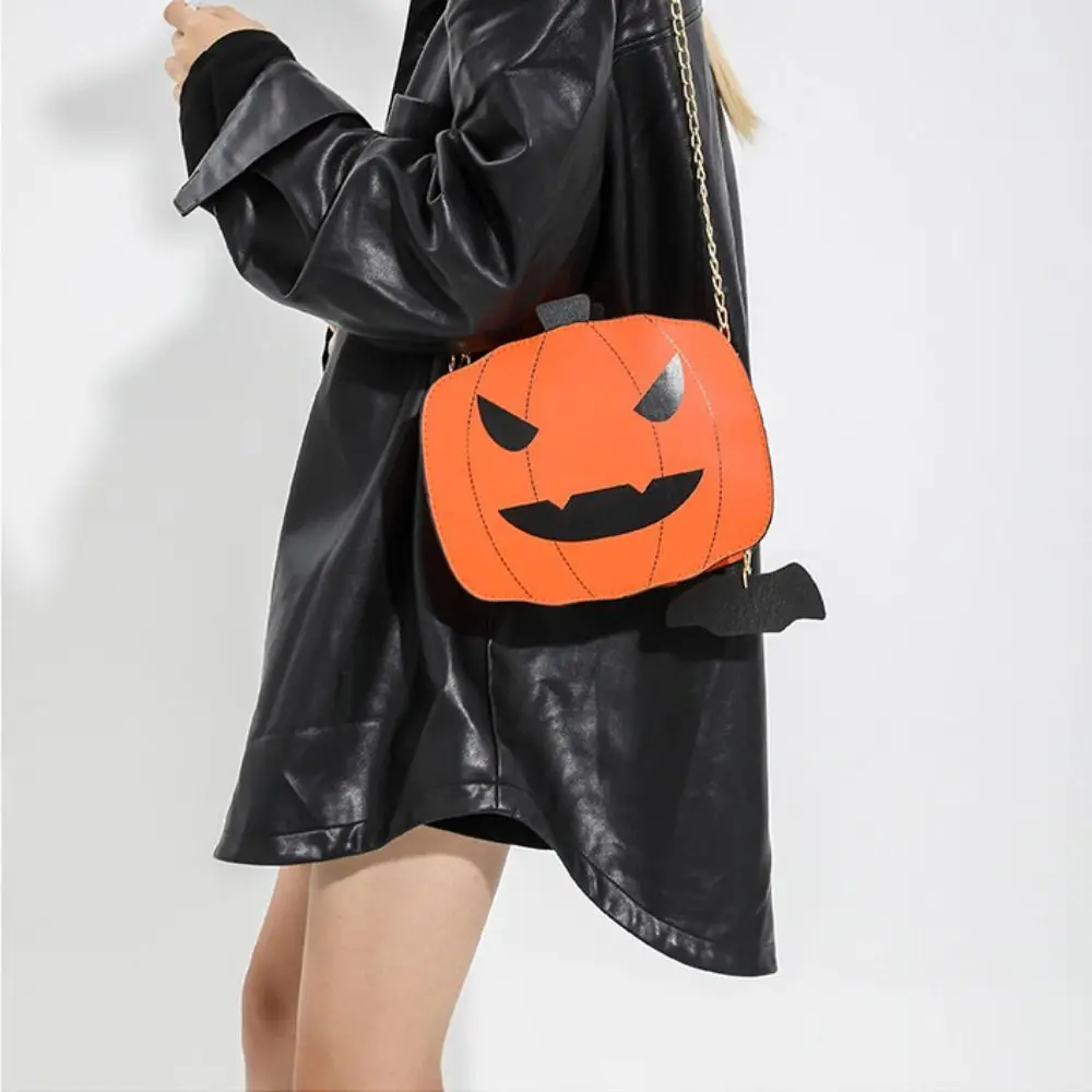 

Cute PU Halloween Shoulder Bag Contrasting Colors Metal Chain Pumpkin Shape Bag Messenger Bag Small Purse Crossbody Bags Travel