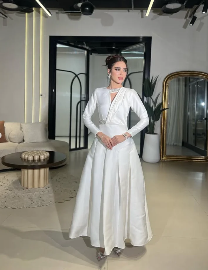 ホワイトステイン足首までの長さのプロムフォーマルドレスクリスタルシャーリング長袖中東イブニングドレスカスタムサイズジャージービスポーク