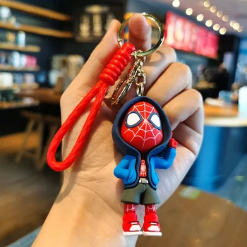 Marvel Spider Man süße Puppe Anhänger Actionfiguren Avengers Iron Man Captain America Schlüsselanhänger Tasche Schlüsselanhänger Anhänger Geburtstagsgeschenke